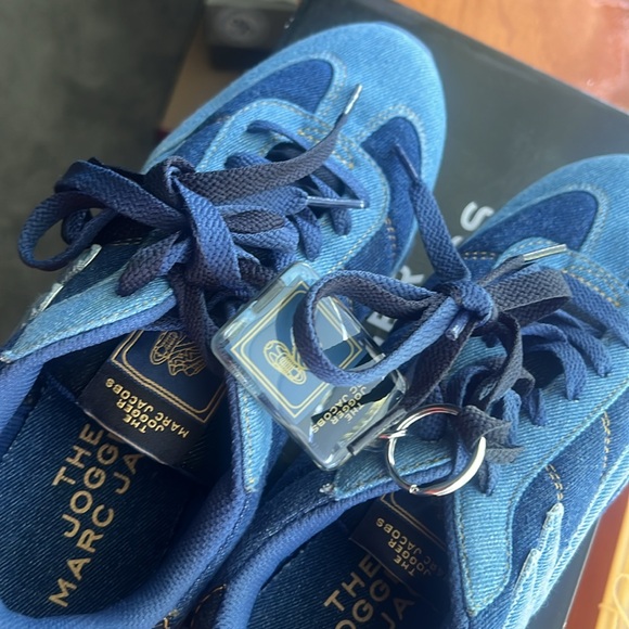 Marc Jacob's jogger shoes - Picture 5 of 5